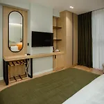 Oro 3*