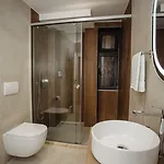 Oro ホテル